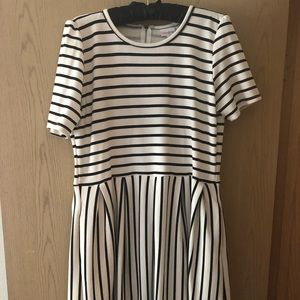 Lularoe Amelia Dress